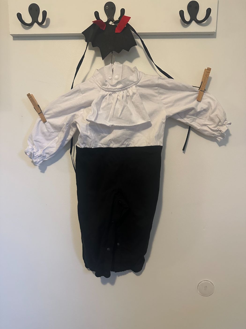 Baby Vampire Onesie and hair tie